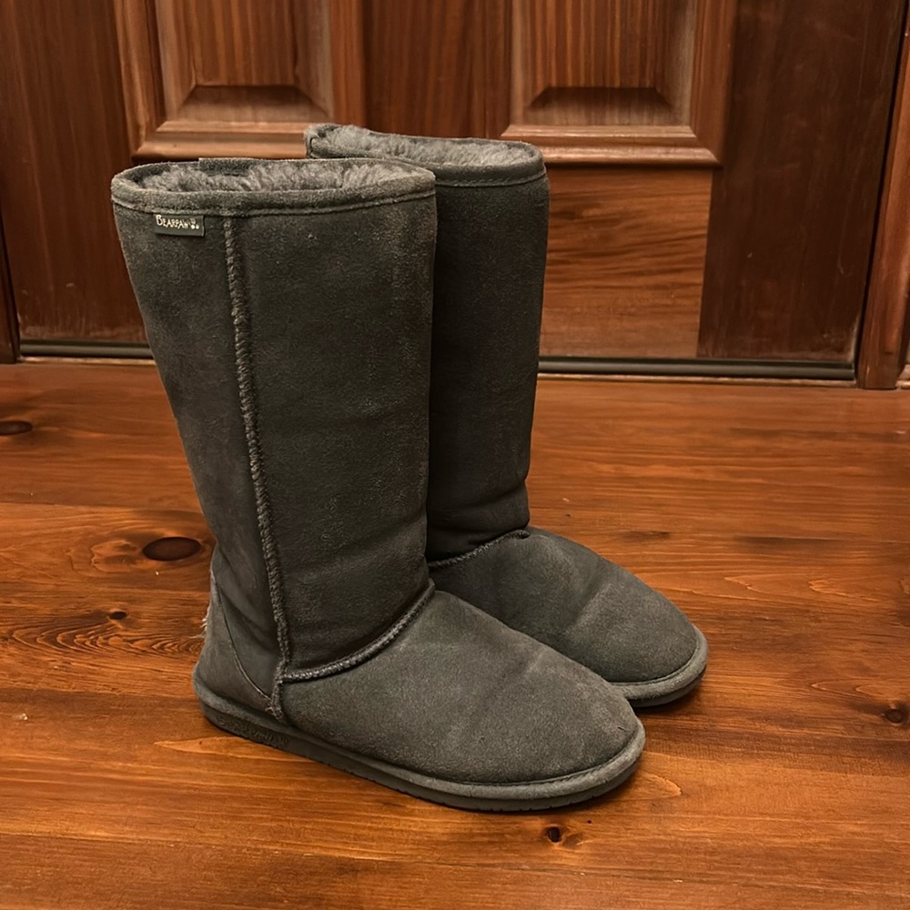 Bearpaw boots